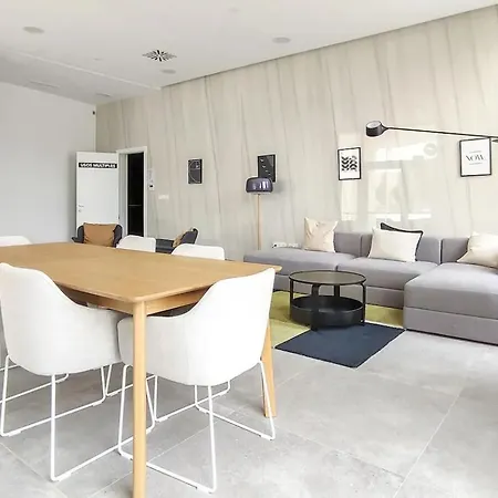 Apartament Urban Sky , Torre I, 21d *